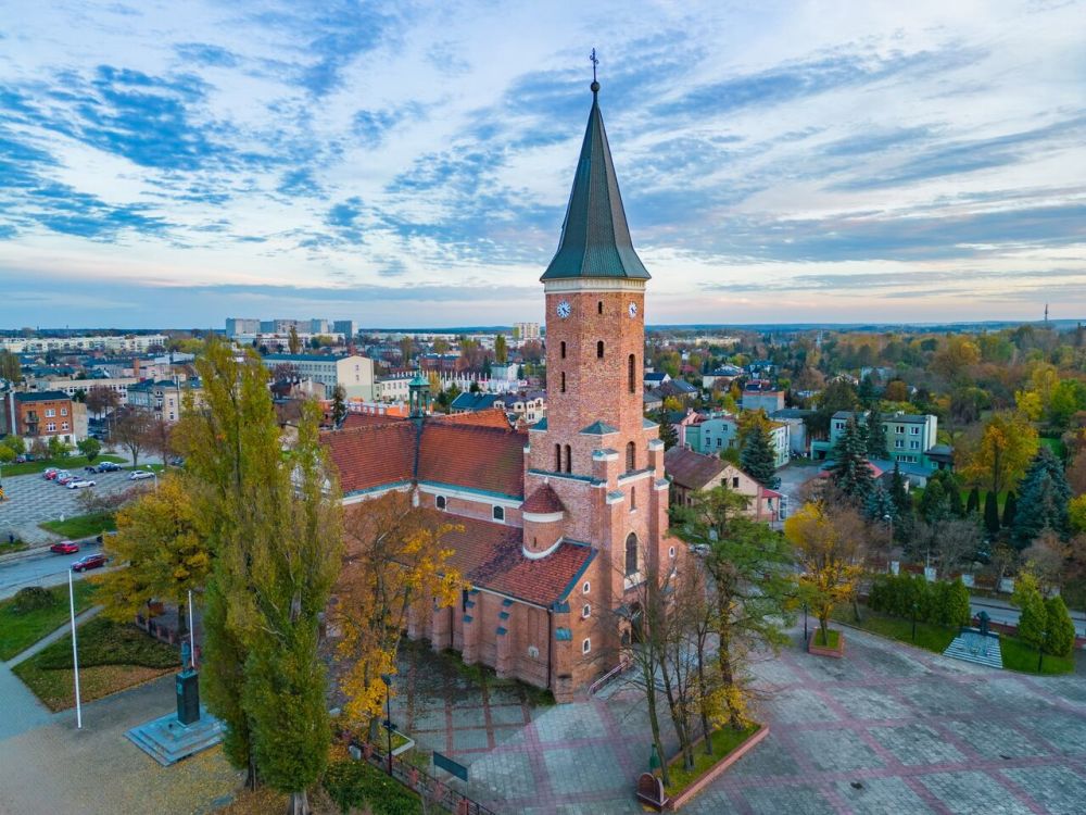 Pabianice - prezenty i vouchery prezentowe Kościół św. Mateusza Apostoła i św. Wawrzyńca Męczennika w Pabianicach